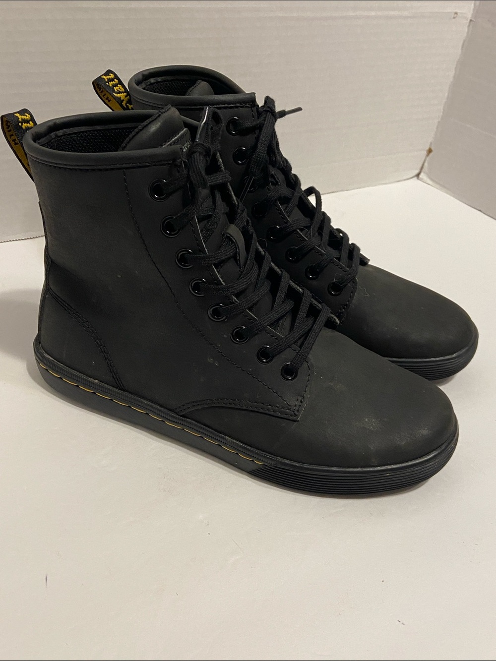 Dr.Martens women's Sheridan boots Eyelet Lace Up Black Matte finish Size 6